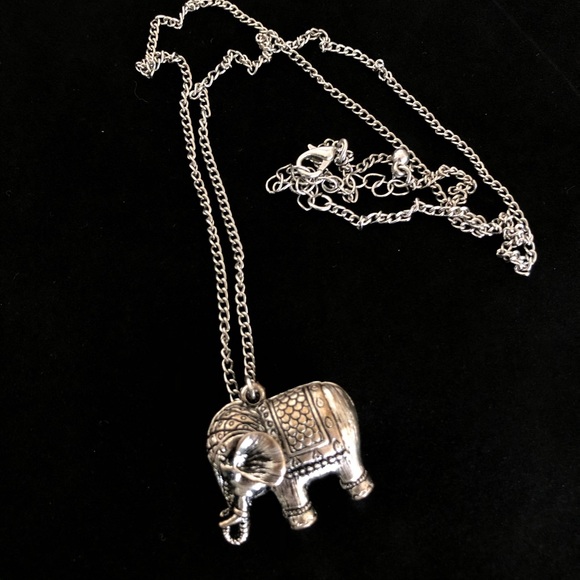 Jewelry - Silver Tone 3D African Elephant Long Necklace Boho